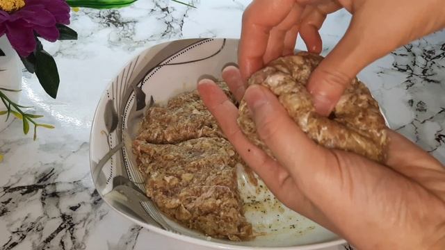 🔴MİLLİ YEMƏYİMİZ Küftənin Hazırlanması / Küftə Bozbaşın Hazırlanması /