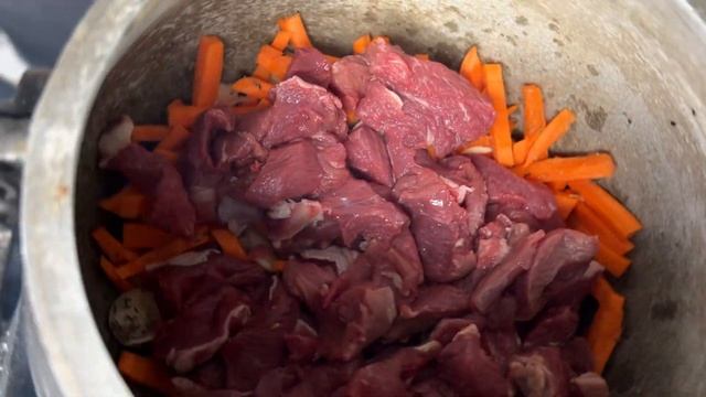 Простой рецепт! Плов в афганском казане. Полный рецепт на канале. смотреть онлайн