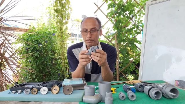 PEMILIHAN MATA DRILL UNTUK MENEBUK TANK CONNECTOR BAGI MEMBUAT DIY FILTER RAS TERNAKAN IKAN смотреть онлайн