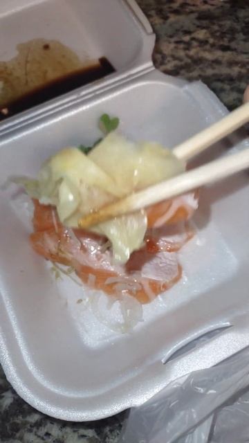 Salmon Belly Sashimi dipped in Wasabi x Soy Sauce. #trending #Short #Shorts #viralshort #algorithm смотреть онлайн