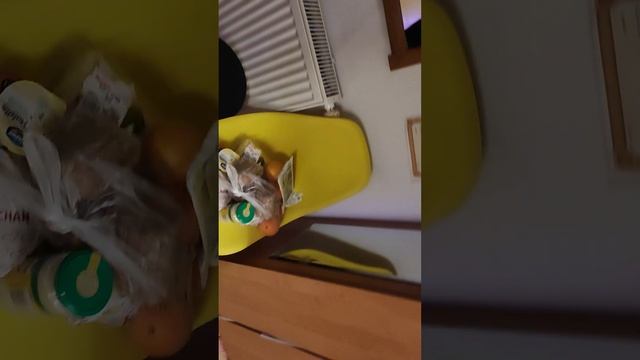 Купила їжі смотреть онлайн