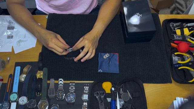 Don't Call It Tiffany Blue! How I Got Into Watches +Turquoise Montal Noble LE Unboxing & Review. смотреть онлайн