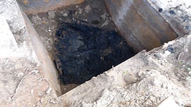 МИНИ - ТРАКТОР. ЯМА ПОД ДОМОМ - 01.