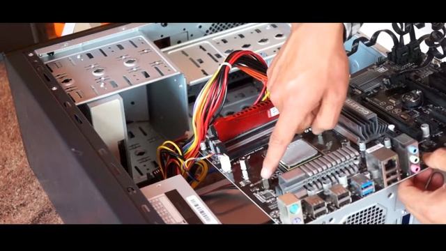 HYPER 212 LED (INSTALACIÓN) смотреть онлайн