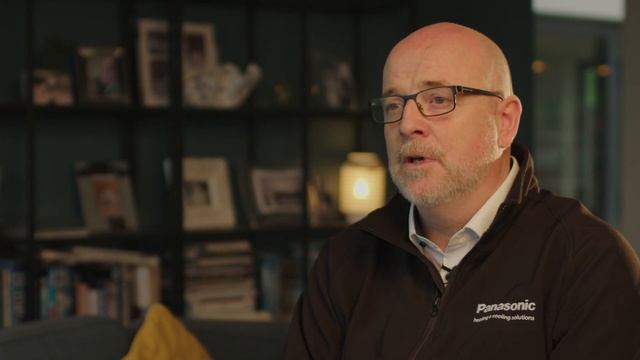 EN – Architect Specifies Air to Water Heat Pump for Heating Unique Sea-side Home смотреть онлайн