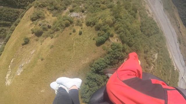 047729 3p gudauri paragliding полет гудаури skyatlantida com بالمظلات، جورجيا بالمظلات gudauripara смотреть онлайн