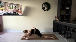 Тренировка с собственным весом на все тело дома | 1 час | разминка + кардио + подкачка + растяжка