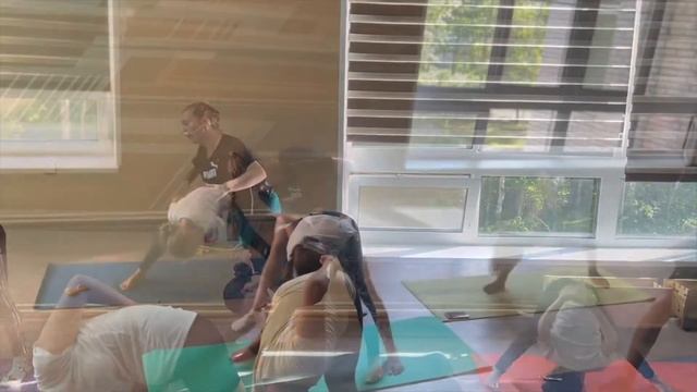 Йога смотреть онлайн