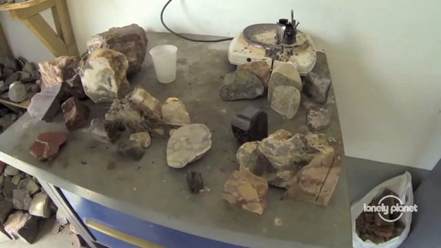 Lonely Planet + GoPro en Guadeloupe : l'Atelier lapidaire de la Désirade смотреть онлайн