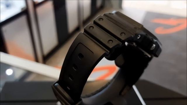 Casio G-SHOCK  DW-5600BBM-1, DW-5600BB-1