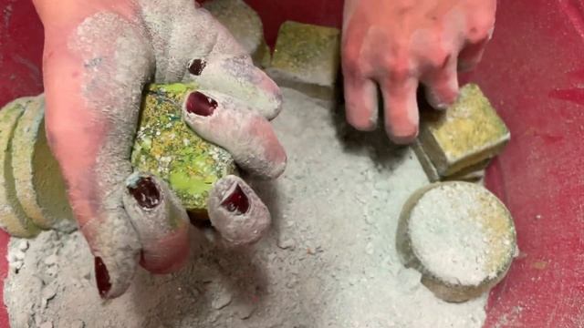 ASMR | Neon Green Reformed Gym Chalk CRUSH! Favorite Texture!  #oddlysatisfying #reformedgymchalk