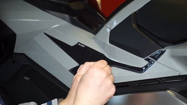 LabelBike® autocollants en GEL 3D Protections latérales compatibles pour scooter Honda X-ADV 2021 смотреть онлайн