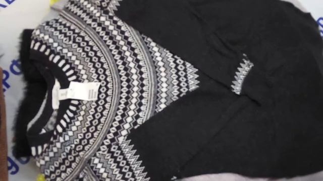 Мешок № 28911 Свитера микс КРЕМ. Австрия. Арт 3117. Вес 25,7кг Кол-во 59шт