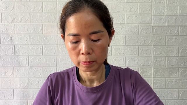 Baby Monkey Tina Is Hilarious! Have Fun Without Mom Around