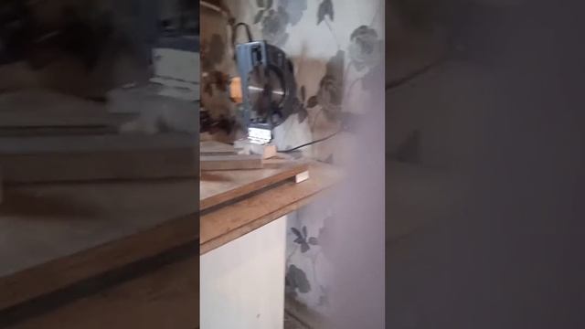 Торцовочная пила своими руками бюджетный вариант смотреть онлайн