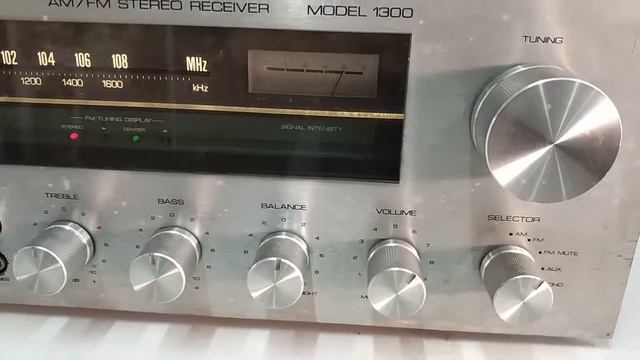 Receiver Gradiente Model 1300 смотреть онлайн