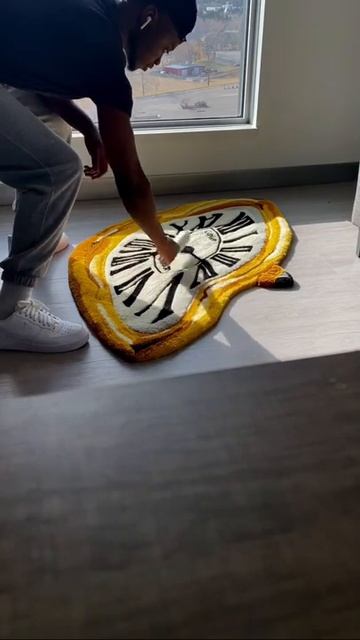 Cartier Crash Watch Rug ig:@prmnnc смотреть онлайн