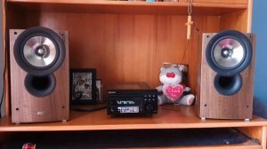 Denon RCD  M41 - Kef Q1