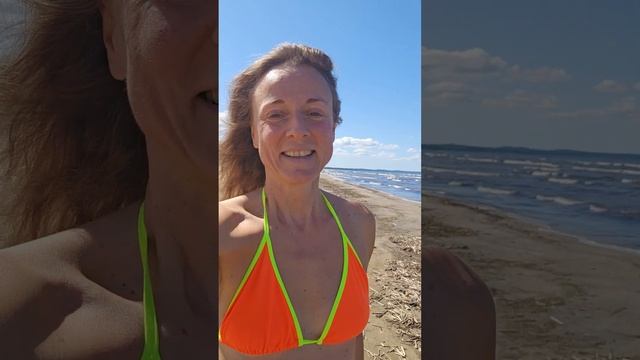 A недалеко от Нарвы у нас тут шикарные пляжи в Нарва-Йыессуу / Эстония тудэй смотреть онлайн