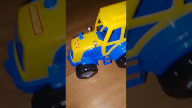 желто синий трактор смотреть онлайн