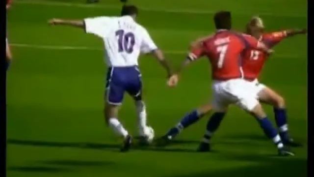 Zinedine Zidane Финт Зиданa  Разворот в исполнении Zidane