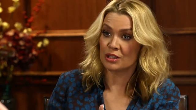 No Job Security On "The Walking Dead" Say David Morrissey & Laurie Holden | Larry King Now | Ora TV смотреть онлайн