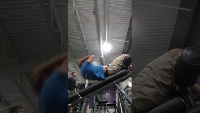 SU 25 75/350 смотреть онлайн