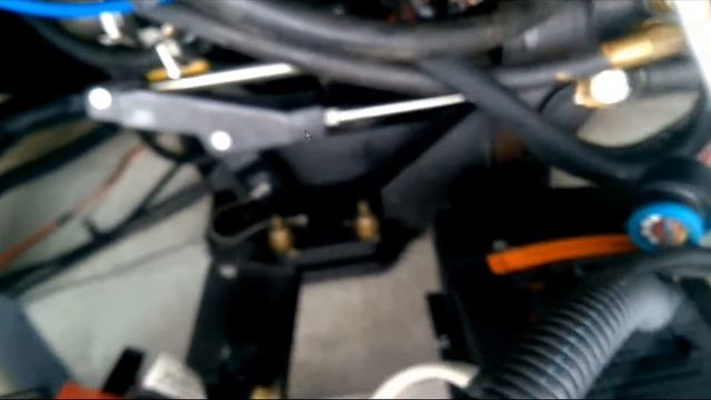 Mercruiser 350 MAG MPI (2009) - removing engine from boat смотреть онлайн