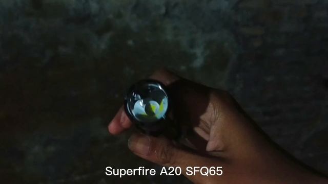 Senter Superfire A20 SST40 6500K VS SFQ65 6500K