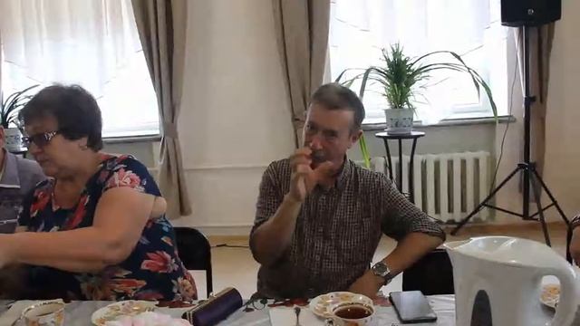 Владимир Месамед в биробиджанской библиотеке