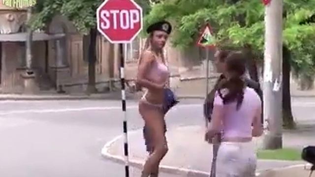 Hot Prank Girl Gone Strip As Trafic Police смотреть онлайн