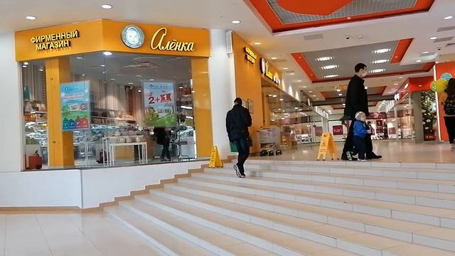 01 10 Уфа ТЦ Июнь 14 00 mp4 смотреть онлайн