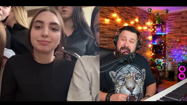 Спел Катюшу для девчонок из Беларуси