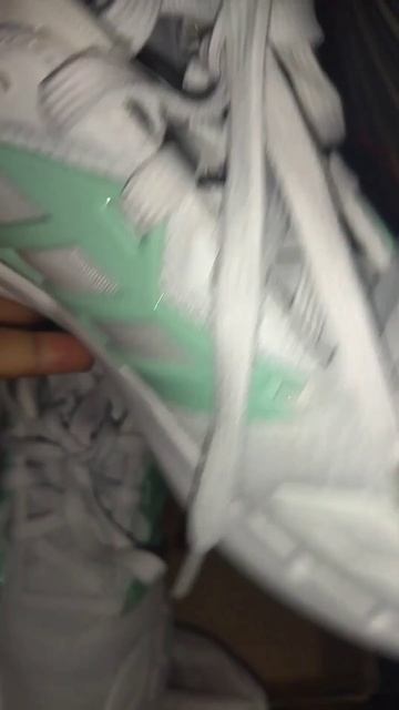 adidas ventice 2.0 #shoes #adidas #satisfying #viral #unboxing #short смотреть онлайн