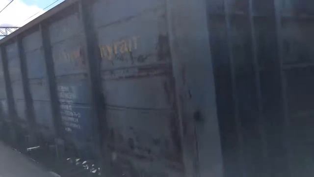 2ЭС4К с грузовым поездом рекорд гудков смотреть онлайн