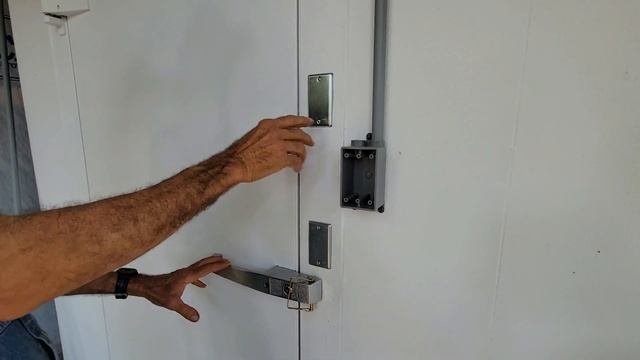 DIY Cool Bot Walk In Cooler - EPIC Cooler for Vegetables смотреть онлайн