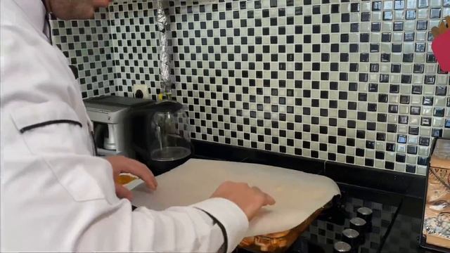 ÇOK ÖZEL TERBİYESİ İLE HAZIRLADIĞIMIZ YUMUŞACIK TAVUK KANAT смотреть онлайн