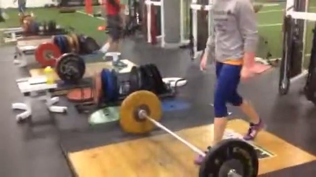 Power Cleans 1.5.15 смотреть онлайн
