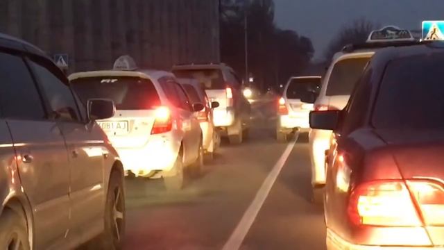 Президент таң заарлап жумушка келип баштады смотреть онлайн