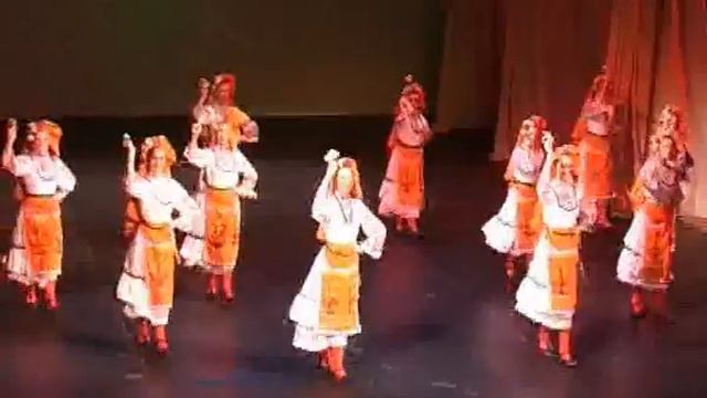 Folk Ensemble at Varna Free University - "Srednogorki" смотреть онлайн