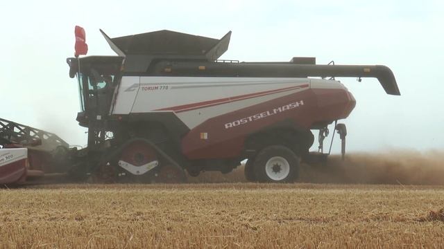 Rostselmash Torum 770 rotary combine with Zuidberg tracks + NO MUSIC смотреть онлайн