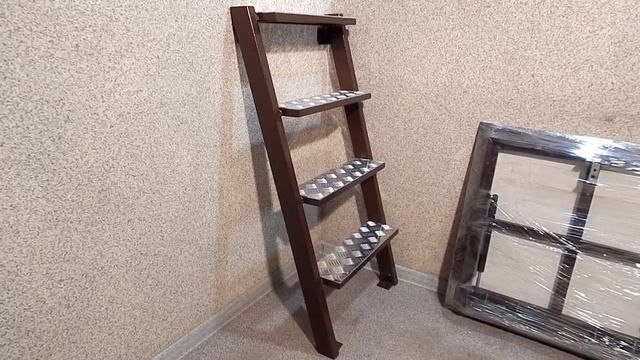 Лестница в подвал смотреть онлайн