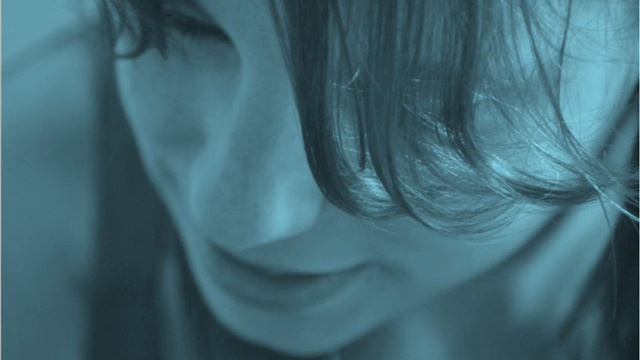 Frozen - Georgeana Bonow смотреть онлайн