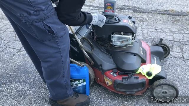 Toro #Timemaster #OilChange. смотреть онлайн