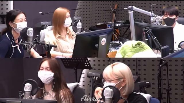 Jeongyeon (TWICE) & Young K (DAY6) being besties смотреть онлайн
