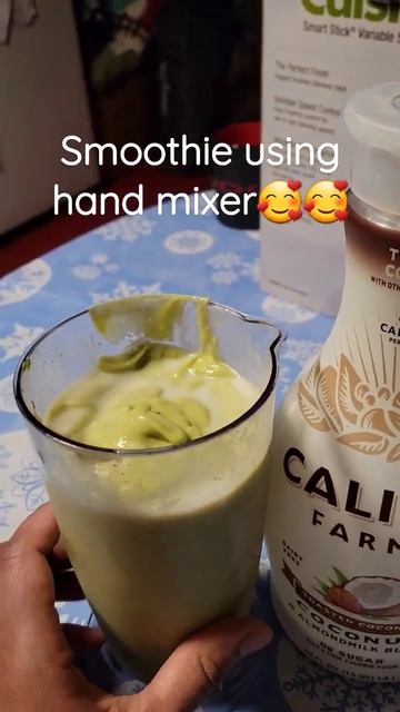 Avocado Smoothie #shorts #shortvideo #asmr #avocadosmoothie смотреть онлайн
