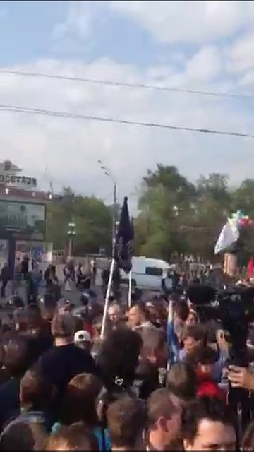 Первые стычки, около Болотной площади 06.05.2012 г. смотреть онлайн