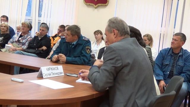 Встреча главы управы Останкинского района с населением 19.08.2015 смотреть онлайн