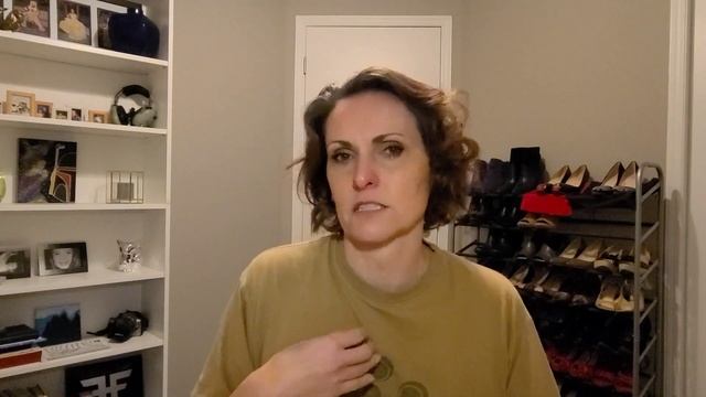 Jordan Peterson 12 Rules for Life | A Woman's Perspective | Rule #4 смотреть онлайн