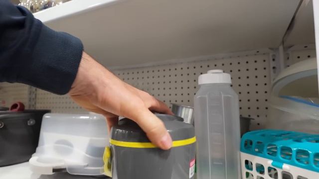 Что можно купить в американском сэконд-хэнд ? Я в шоке смотреть онлайн